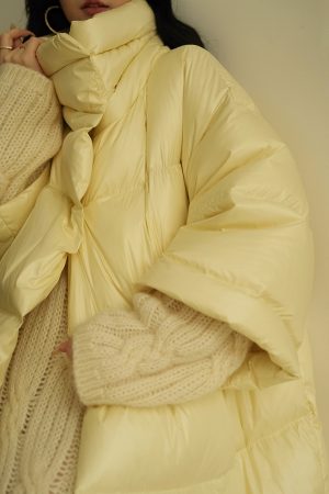 Peach Over-Knee Extra Long Down Jacket for Women - Thickened Cold-Resistant Canglan Design, Perfect for Winter Fashion