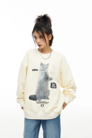 Pet Blue Cat Pullover Sweatshirt - Trendy Loose Fit Round Neck Top for Couples - Spring Fashion, Cute Graphic Design