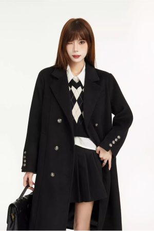 Petite Black Woolen Coat for Women, High-End Shoulder Design, 2025 Winter Outerwear, Chic and Stylish Layering Piece