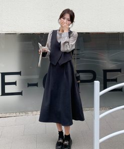 Petite Gray Dress with Faux Two-Piece Design - Elegant Spring 2025 Style, Trendy and Popular for a Chic Look