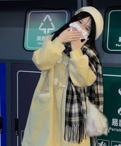 Petite Pink Woolen Coat with Doll Collar and Horn Button, 2025 JK Uniform Style, Cute Pudding Bear Design, Cozy Fashion Outerwear