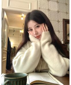Petite Women's Korean Style Soft Fluffy Knitted Cardigan, Loose Fit Sweater Coat for Autumn 2025, Cozy Layering Essential