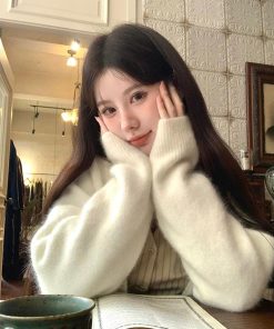 Petite Women's Korean Style Soft Fluffy Knitted Cardigan, Loose Fit Sweater Coat for Autumn 2025, Cozy Layering Essential