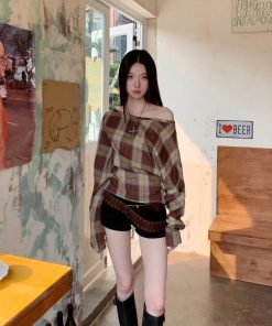 Pick Me Girl Outfit, Casual Chic Outfit - Plaid One Shoulder Top