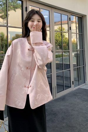 Pink Chinese-Style Women's Coat with National Knot Design, Loose Casual Fit for Spring and Autumn 2025