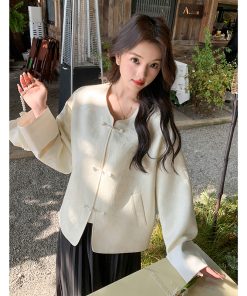 Pink Chinese-Style Women's Coat with National Knot Design, Loose Casual Fit for Spring and Autumn 2025