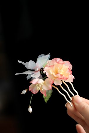 Pink Flower Qipao Hair Comb - Sweet Girl Hanfu Headdress with Butterfly Hairpin, Tang Style Hair Accessory for Elegant Looks