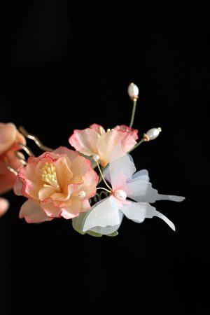 Pink Flower Qipao Hair Comb - Sweet Girl Hanfu Headdress with Butterfly Hairpin, Tang Style Hair Accessory for Elegant Looks