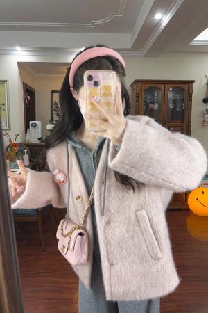 Pink High-End Woolen Coat Women's Casual Hoodie Jacket with Wide-Leg Pants for Winter Fashion