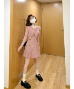 Pink Knitted Long Sleeve Dress for Women, Waist-Cinching Design with Pleated Skirt - Trendy Autumn Winter Fashion
