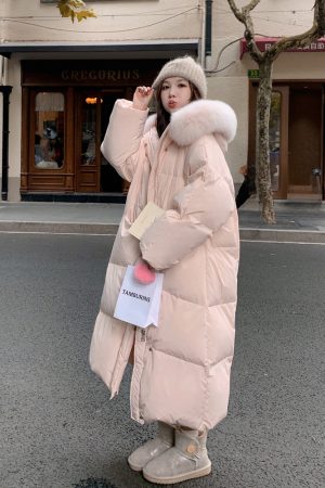 Pink Large Fur Collar Down Coat for Women, Knee-Length Thick Winter Jacket, 2025 Stylish Warm Bread Coat