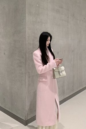 Pink Wool Coat for Women, Waist-Defining Elegant Overcoat, High-End Winter Style, Chic Fashion, Sophisticated Outerwear