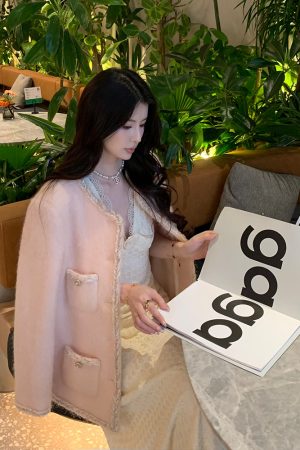 Pink Wool Small Coat for Women - Elegant High-End Winter Style, Chic Lady's Outerwear, Trendy Fashion for Sophisticated Looks
