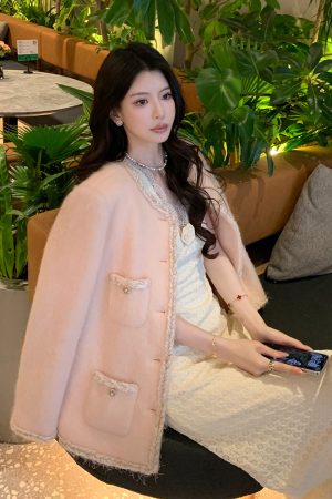 Pink Wool Small Coat for Women - Elegant High-End Winter Style, Chic Lady's Outerwear, Trendy Fashion for Sophisticated Looks