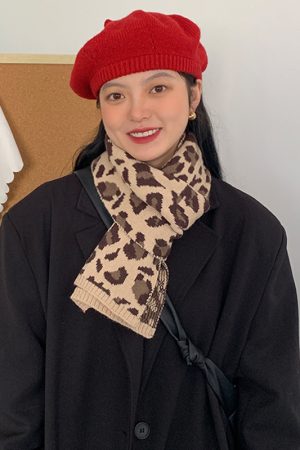 Plaid Khaki Cashmere-Like Scarf for Women, 2025 Winter Style, Versatile Korean-Inspired Shawl Neck Wrap