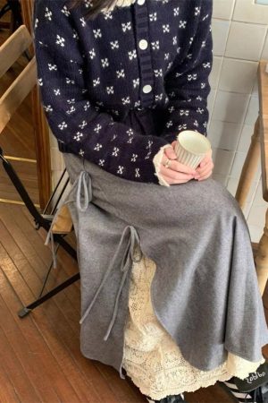 Plus Size Gray Wool Lace Tie Long Skirt for Women - Pumpkin Manor Girl Winter Umbrella Skirt, 90s Y2K Style