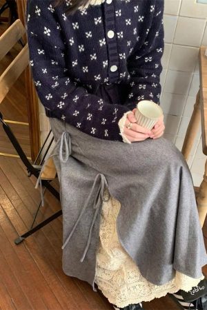 Plus Size Gray Wool Lace Tie Long Skirt for Women - Pumpkin Manor Girl Winter Umbrella Skirt, 90s Y2K Style