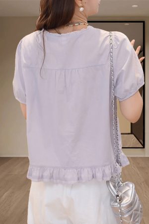 Plus-Size Ruffled Hem Short Sleeve Lace Spliced Shirt for Women - Loose Summer Top with Youthful Vibe