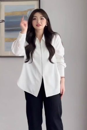 Plus Size Women's Long Sleeve Lapel Shirt with Double Zipper, Loose Fit Spring Autumn Top, Trendy and Slimming Fashion for Curvy Figures