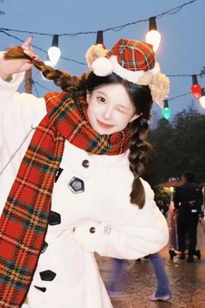 Plush Bear Ear Christmas Headband for Women - Cute Makeup and Face Washing Accessory for Autumn and Winter Amusement Park Photos
