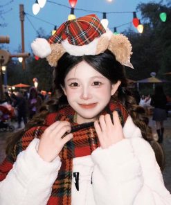 Plush Bear Ear Christmas Headband for Women - Cute Makeup and Face Washing Accessory for Autumn and Winter Amusement Park Photos
