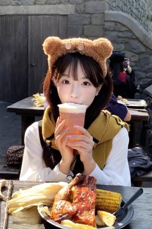 Plush Cartoon Bear Headband for Kids - Cute Face Washing Hairpin, Amusement Park Hair Accessories, Ideal for Photos and Fun