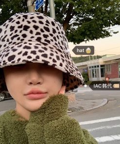 Plush Retro Leopard Print Bucket Hat - Fisherman Style, Autumn/Winter Fashion, Korean Style, 90s Inspired, Trendy Accessory