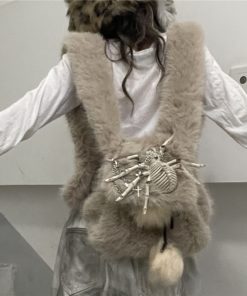 Plush Y2K Spider Backpack - Fluffy Mini Double Shoulder Bag for Women - Autumn Winter Niche Design