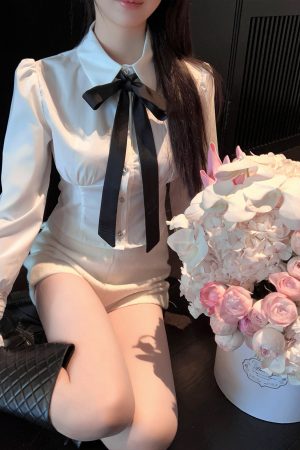 Puff Sleeve White Tie Inner Shirt for Women - Winter Short Waist-Fitting Top, Y2K Style