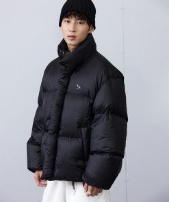 Puffed Down Jacket with Roaring Beast Logo, 90s Inspired Outerwear, Trendy Winter Coat for Street Style and Urban Fashion