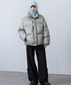 Puffed Down Jacket with Roaring Beast Logo, 90s Inspired Outerwear, Trendy Winter Coat for Street Style and Urban Fashion