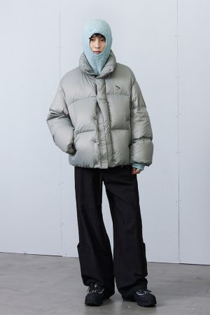 Puffed Down Jacket with Roaring Beast Logo, 90s Inspired Outerwear, Trendy Winter Coat for Street Style and Urban Fashion