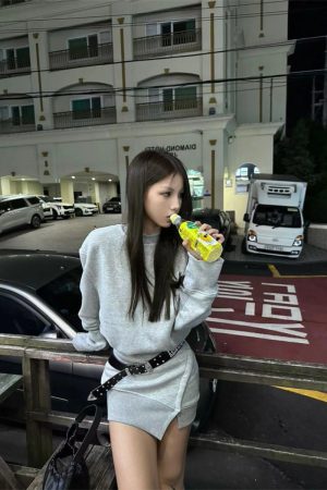 Pumpkin American-Style Spicy Girl Faux Two-Piece Fleece Sweatshirt Dress with Slit Design - Casual Fall Fashion