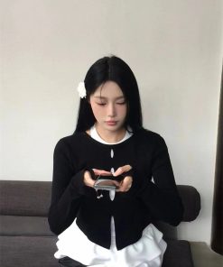 Pumpkin Hollowed-Out Round Neck Slim Fit Knitted Base Layer Top for Women - Two-Sided Layered Style for Autumn Winter 2025