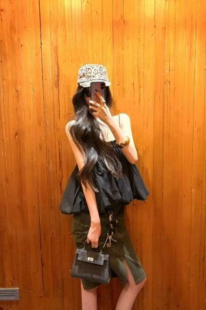 Pumpkin Korean Style Retro Sleeveless Spicy Girl Strapless Top â€“ Loose Fit Women's Fashion