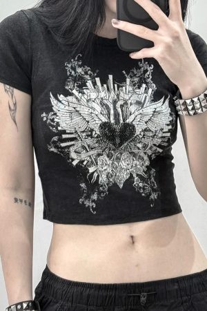 Punk Rock Cropped T-shirt for Women - Dark Aesthetic Printed Short Sleeve Top - Casual Versatile Niche Fashion