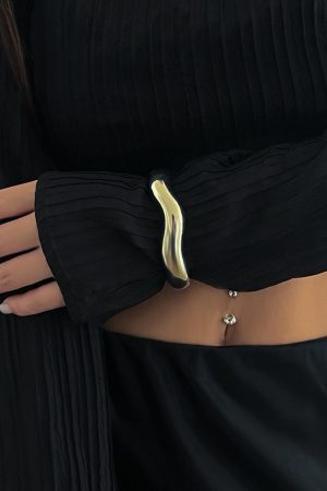 Punk Style Heavy Metal Irregular Open Bracelet - Minimalist Curved Wave Design for European and American Fashion Lovers