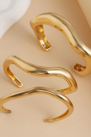 Punk Style Heavy Metal Irregular Open Bracelet - Minimalist Curved Wave Design for European and American Fashion Lovers