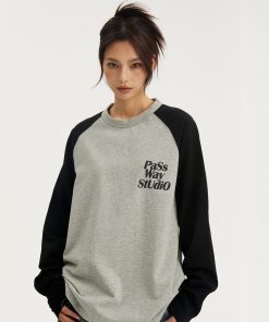 Pure Cotton Color Block Long Sleeve Unisex Top - Versatile Spring Summer Raglan Layering Tee