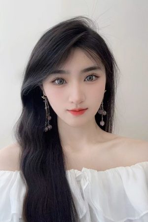 Purple Lily of the Valley Butterfly Hook Earrings for Women, Long Tassel Design, Niche Light Luxury 2025 Fashion Accessories