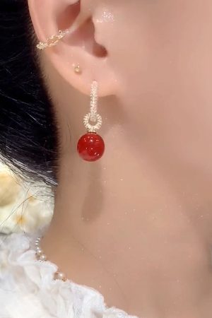 Red Ankara Micro-Inlaid Ear Clips - Light Luxury High-End Versatile Earrings, Trendy Fashion Accessories for Any Occasion