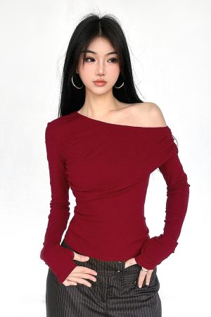 Red Asymmetrical Shoulder Pleated Long Sleeve T-Shirt - Slim Fit Waist-Defined Spring Top for 2025 Y2K Inspired Style