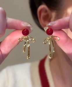 Red Bow Pearl Stud Drop Earrings - Elegant Light Luxury High-End Fashionable Accessories for Versatile Style