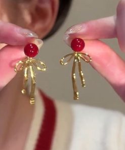 Red Bow Pearl Stud Drop Earrings - Elegant Light Luxury High-End Fashionable Accessories for Versatile Style