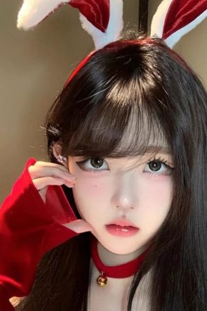 Red Bunny Ear Headband for Women - Sexy Autumn Winter Christmas Hair Accessory for New Year Performance and Costumes