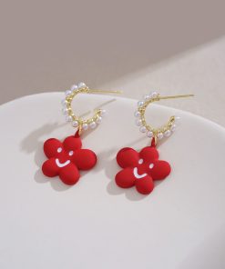 Red Cloud Smile Face Earrings - Elegant Chinese Style National Wind Jewelry for Women - Perfect for New Year Celebrations