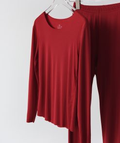 Red Fitted Seamless Autumn Top and Bottom Set - Temperature-Regulating Skin-Friendly Lenzing Modal for Good Luck and Zodiac Style