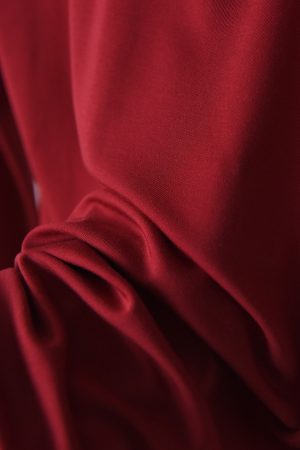 Red Fitted Seamless Autumn Top and Bottom Set - Temperature-Regulating Skin-Friendly Lenzing Modal for Good Luck and Zodiac Style