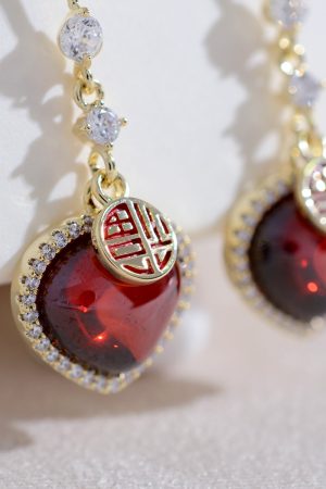 Red Garnet Heart-Shaped Drop Earrings for Women - Retro Winter New Year Versatile High-End Jewelry