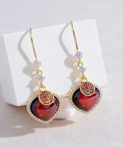 Red Garnet Heart-Shaped Drop Earrings for Women - Retro Winter New Year Versatile High-End Jewelry